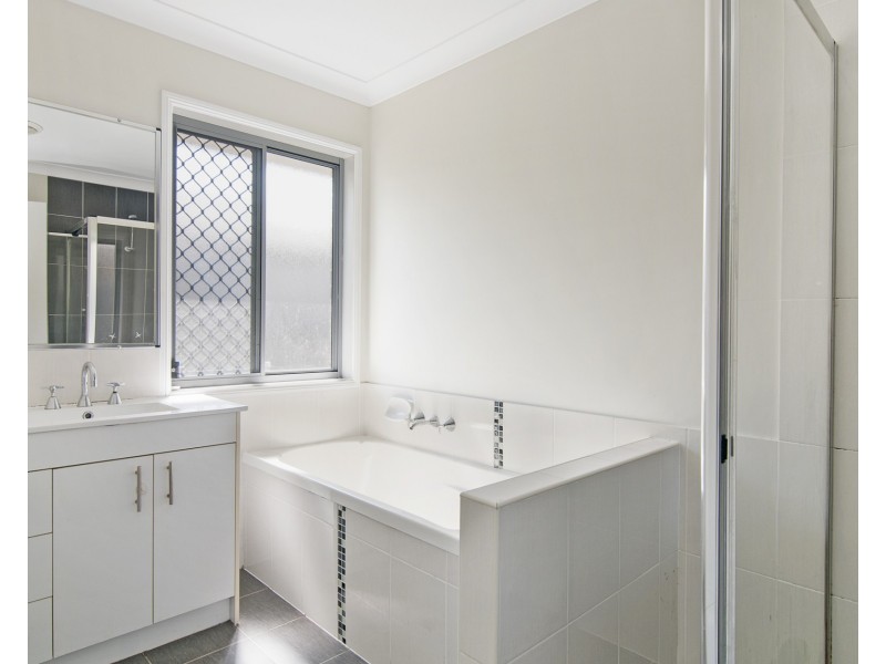 16 Orchid Street, Woodridge QLD 4114