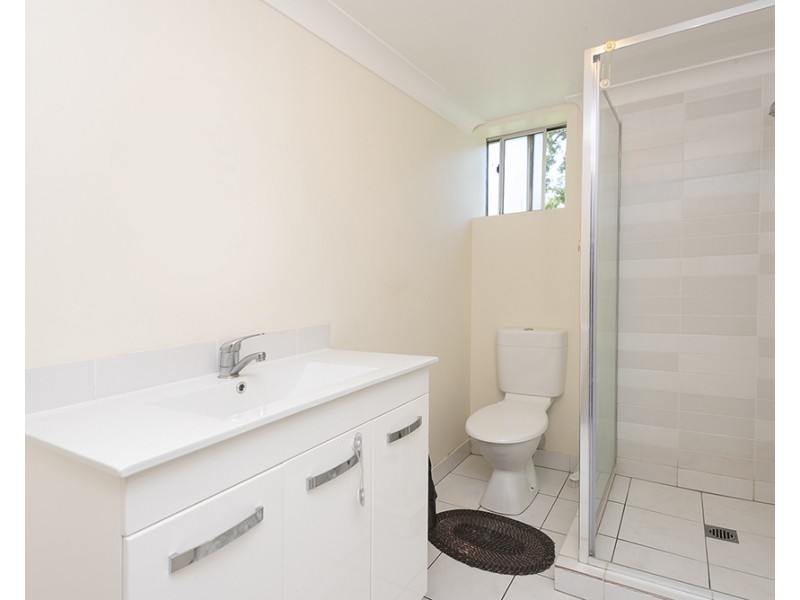 18 Wilde Street, Kingston QLD 4114