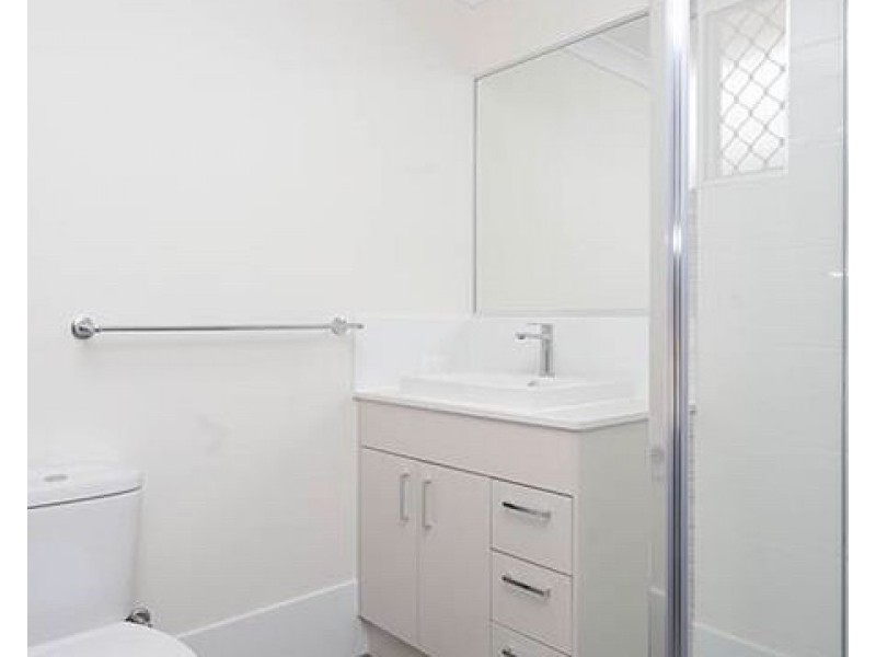 11 Eden Lane, Marsden QLD 4132