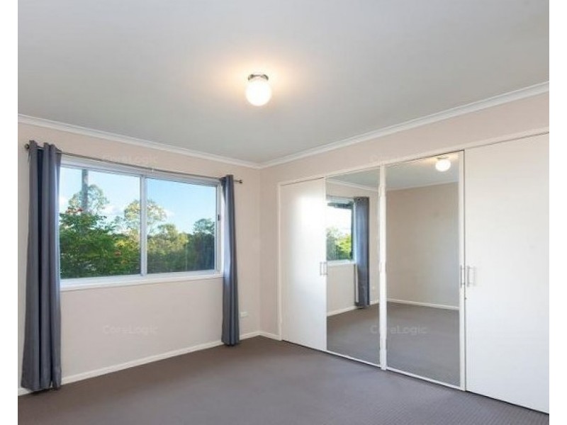34 Palm Avenue, Kingston QLD 4114