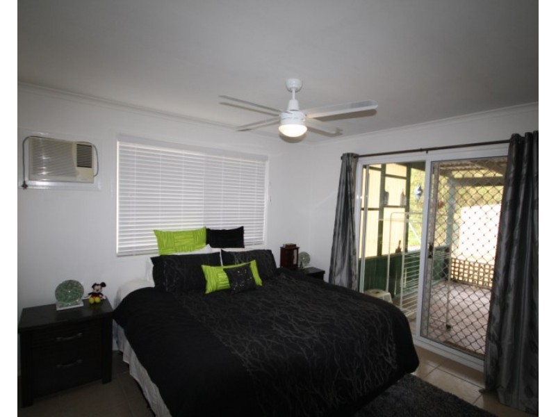 43 Christopher Street, Slacks Creek QLD 4127