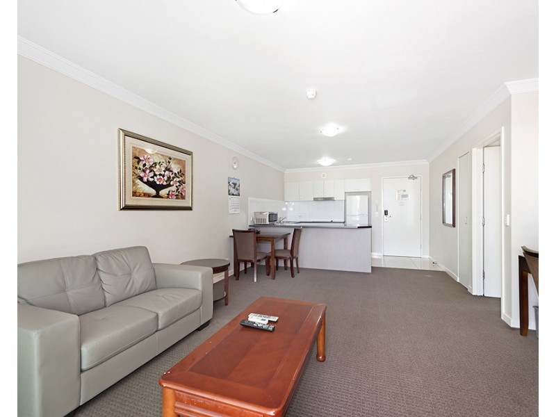 210/14 Carol Avenue, Springwood QLD 4127