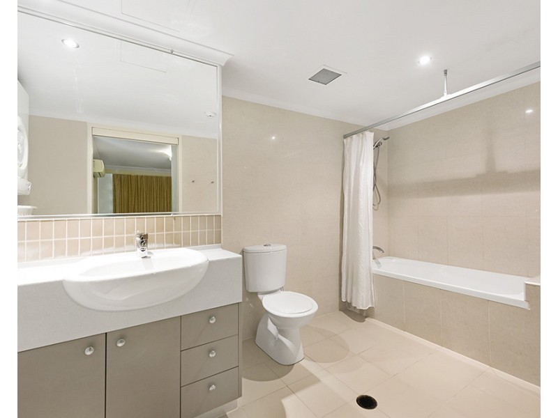 210/14 Carol Avenue, Springwood QLD 4127