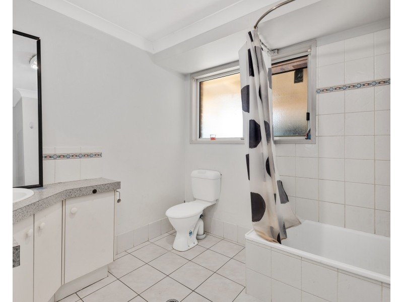 4 Figtree Lane, Redbank Plains QLD 4301