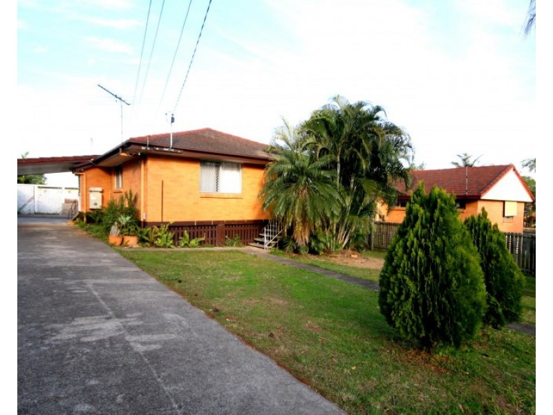 12 Claudia Street, Kingston QLD 4114