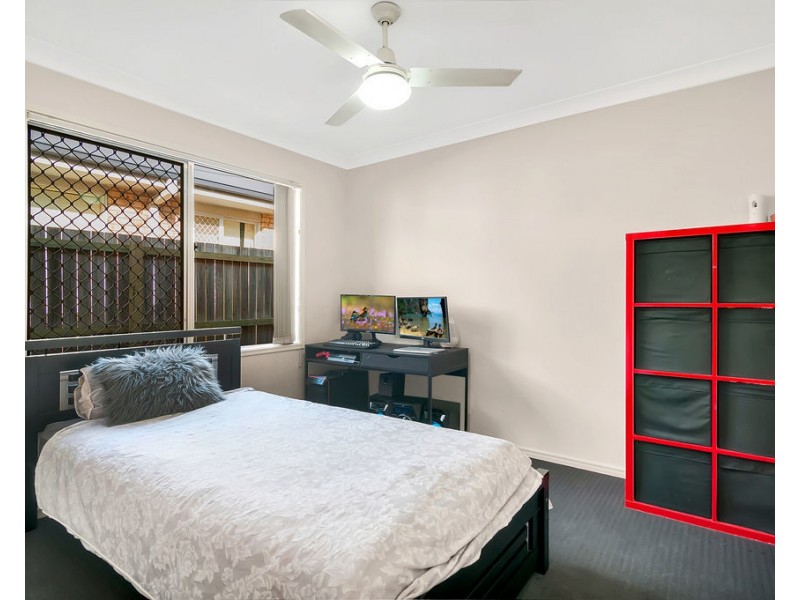 40 Griffen Place, Crestmead QLD 4132