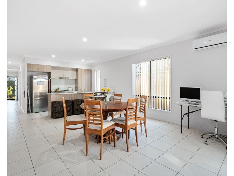 30  Morna Street, Newport QLD 4020