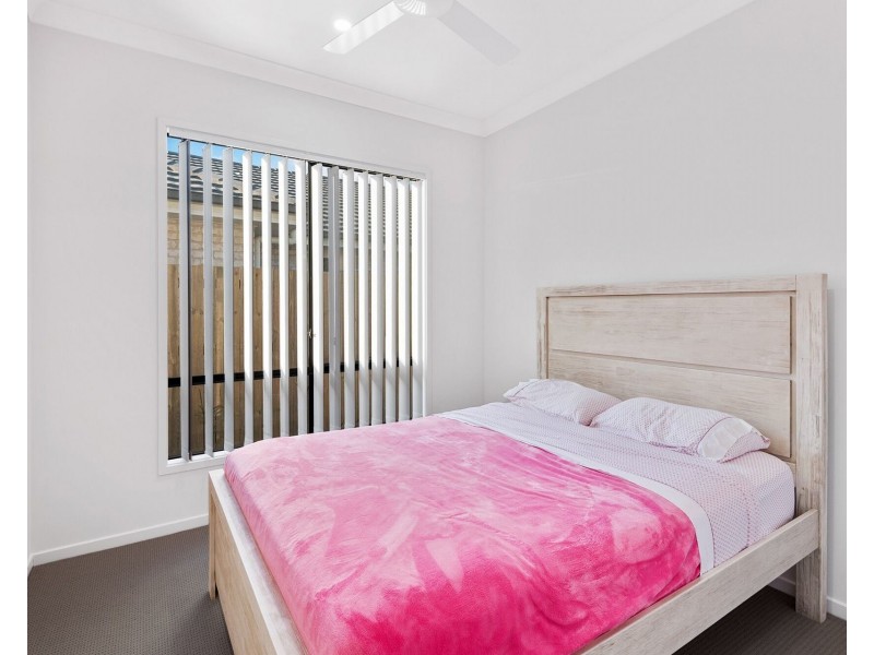 30  Morna Street, Newport QLD 4020