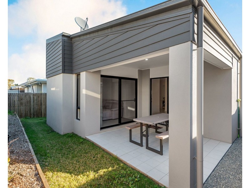 30  Morna Street, Newport QLD 4020
