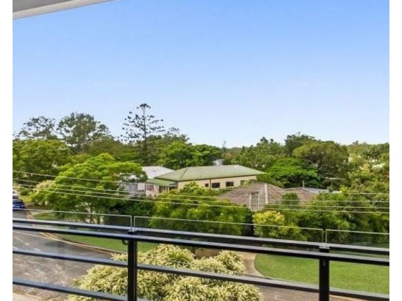 204/61 Ellen Street, Oxley QLD 4075