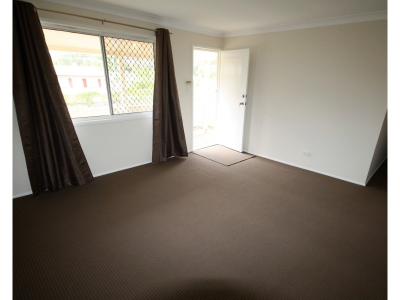 2 Blaxland Street, Boronia Heights QLD 4124
