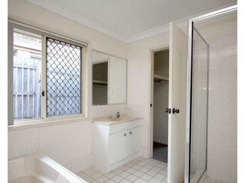 20 Myles Court, Boronia Heights QLD 4124