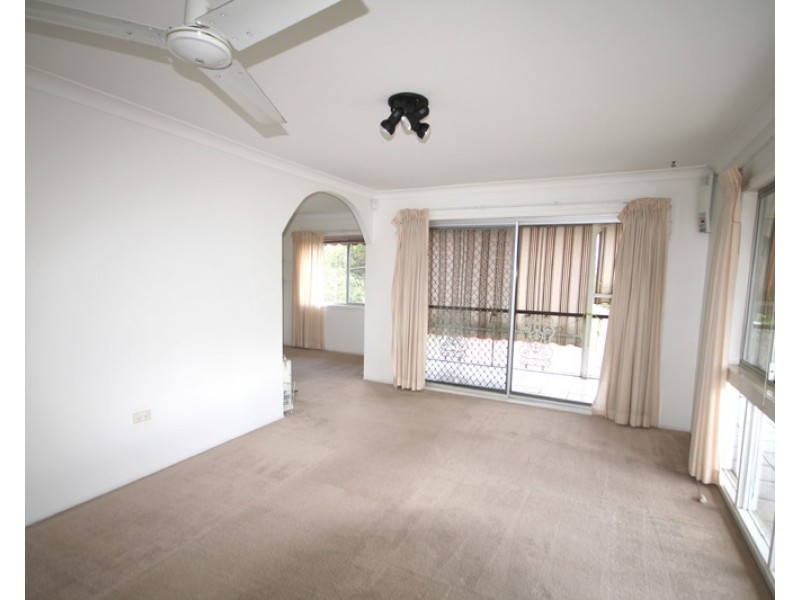 4  Isabel Street, Loganlea QLD 4131