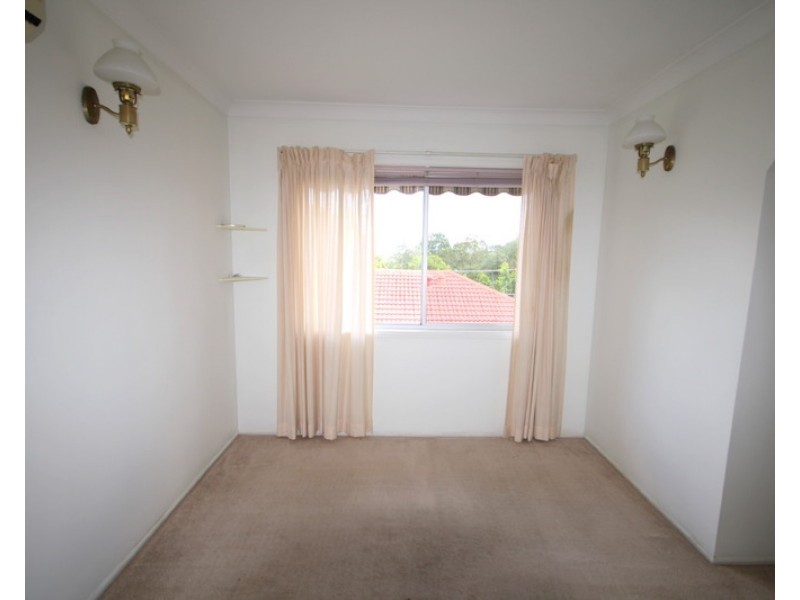 4  Isabel Street, Loganlea QLD 4131