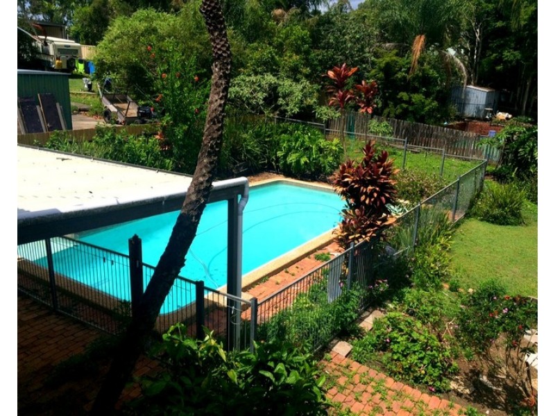 4  Isabel Street, Loganlea QLD 4131