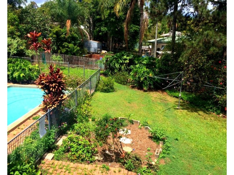 4  Isabel Street, Loganlea QLD 4131