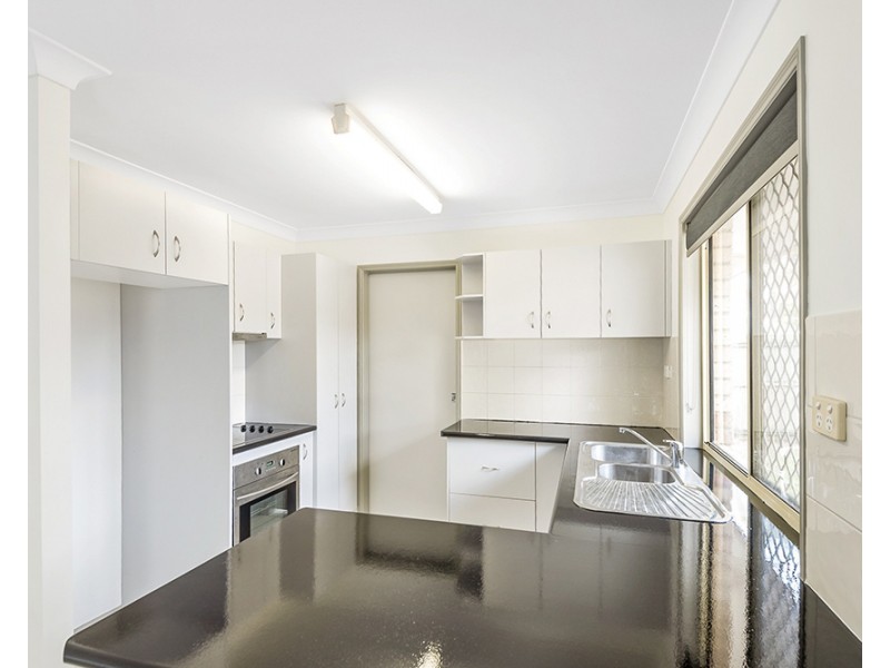 12 Kikori Court, Marsden QLD 4132