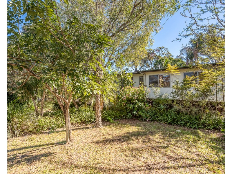 28  Valencia Street, Loganlea QLD 4131