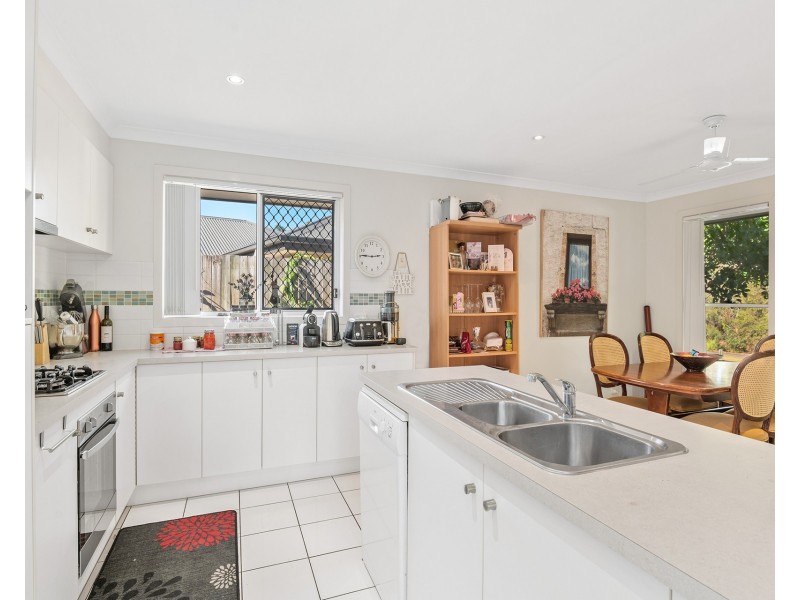 22 Seashell Avenue, Coomera QLD 4209