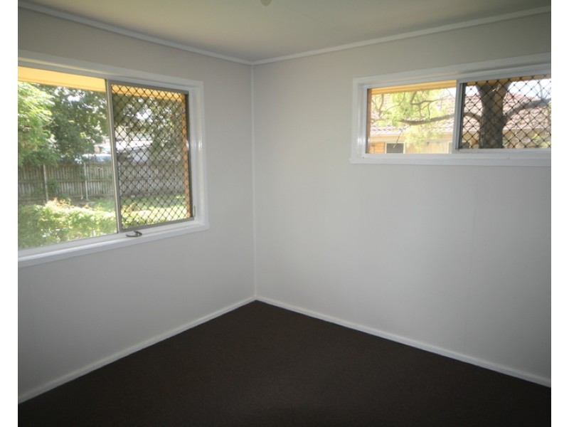16 Deborah Court, Slacks Creek QLD 4127