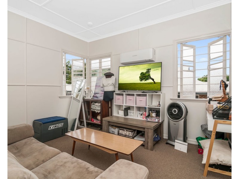 5A Hayes Street, Brassall QLD 4305