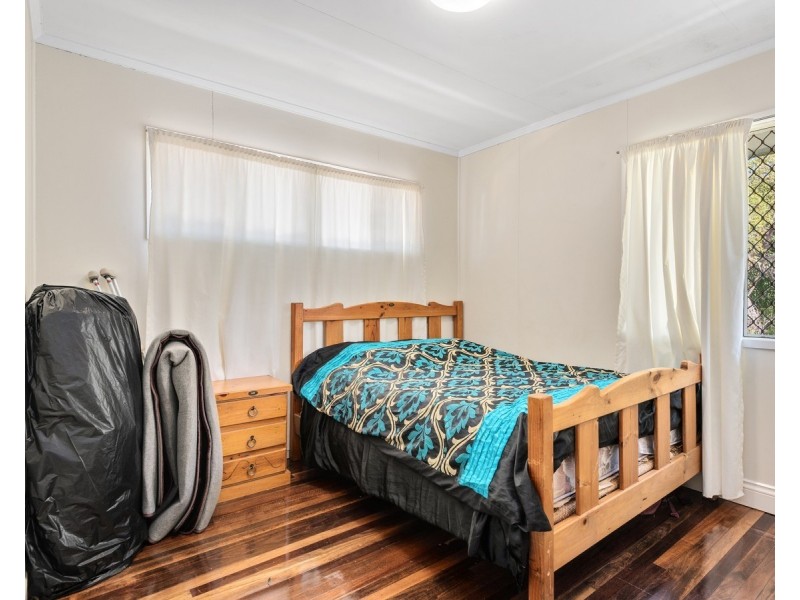 17 Schodel Street, Woodridge QLD 4114