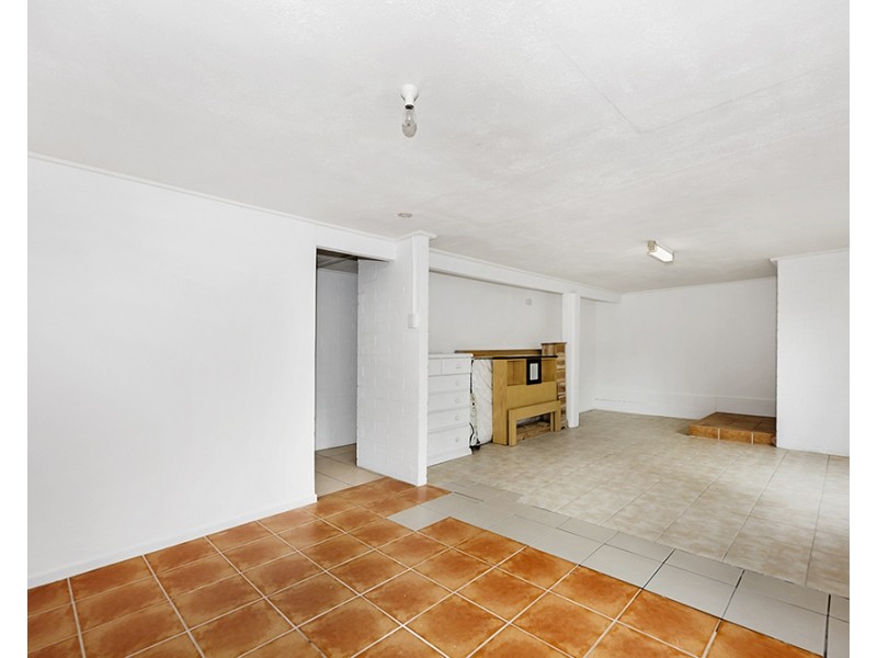 70 Juers Street, Kingston QLD 4114