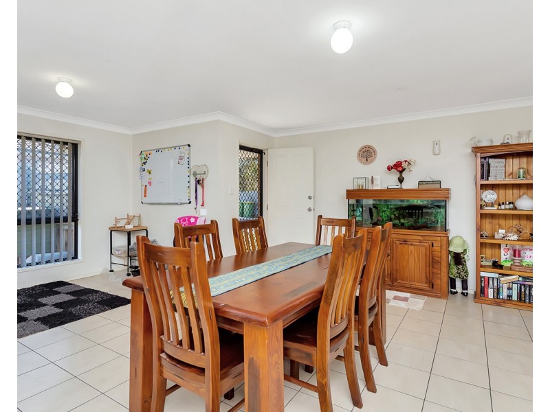 15 Davison Court, Marsden QLD 4132