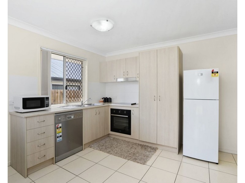 9 Eden Lane, Marsden QLD 4132