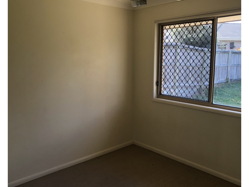 56 Rachel Drive, Crestmead QLD 4132