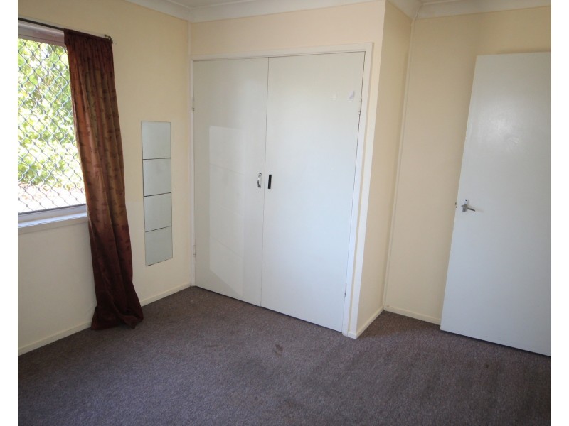 1/50 Defiance Road, Woodridge QLD 4114