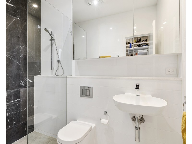 1/158 Norman Avenue, Norman Park QLD 4170