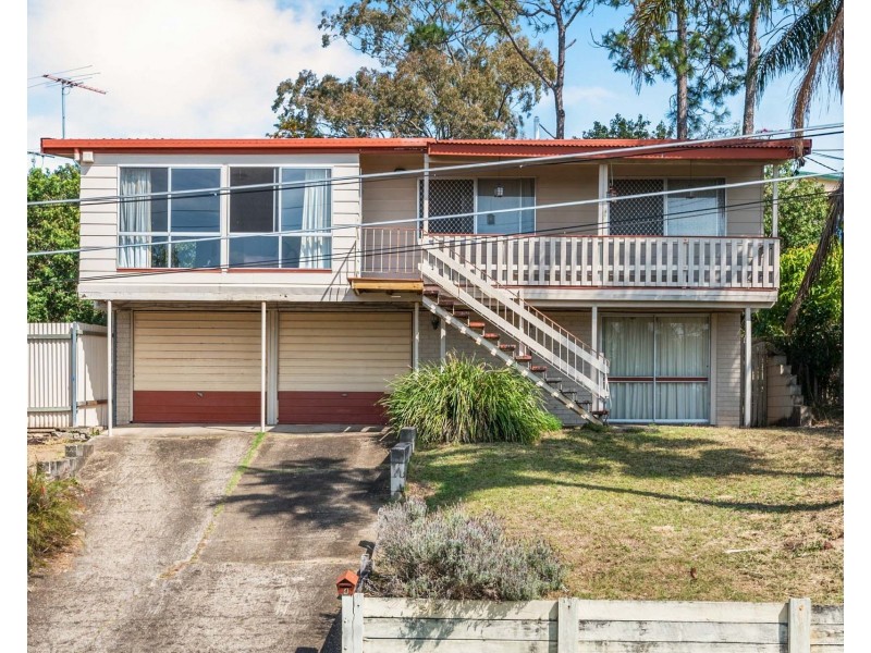 4 Eyre Street, Woodridge QLD 4114