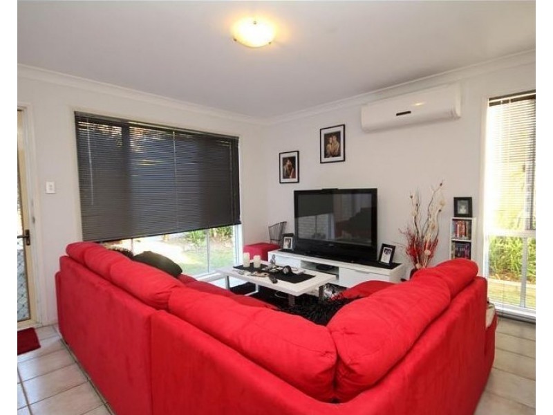 8/84-86 Castile Crescent, Edens Landing QLD 4207