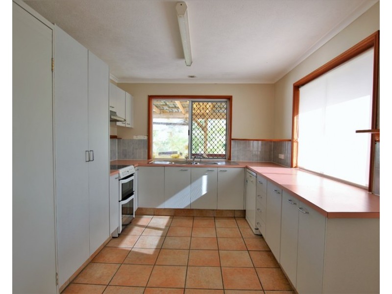 65 Plateau Crescent, Carrara QLD 4211