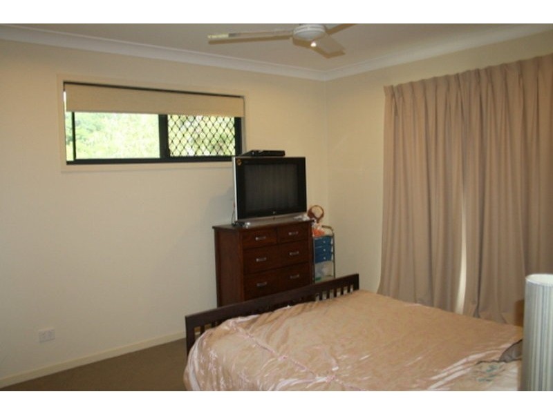 12A Bimbadeen Drive, Loganholme QLD 4129