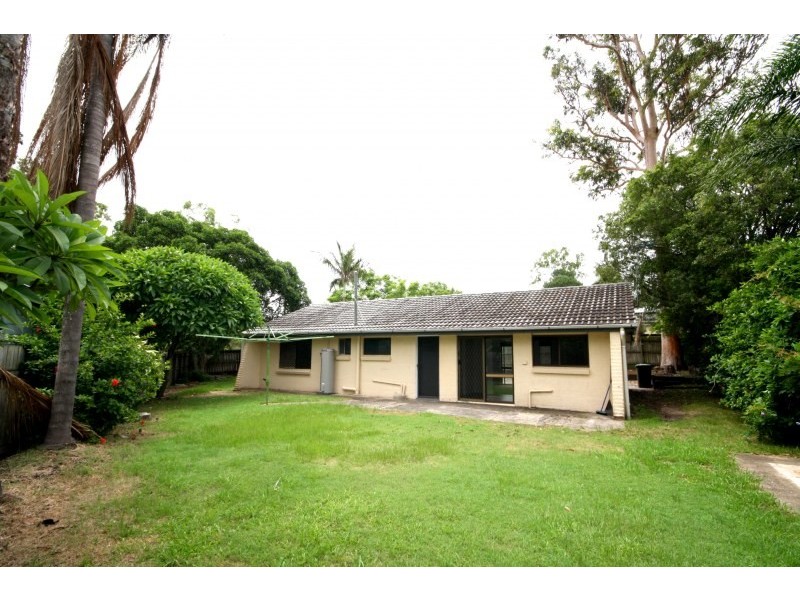 75 Mayes Avenue, Kingston QLD 4114