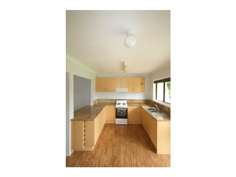 75 Mayes Avenue, Kingston QLD 4114