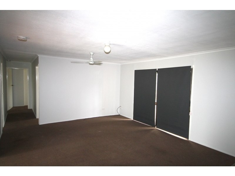 75 Mayes Avenue, Kingston QLD 4114
