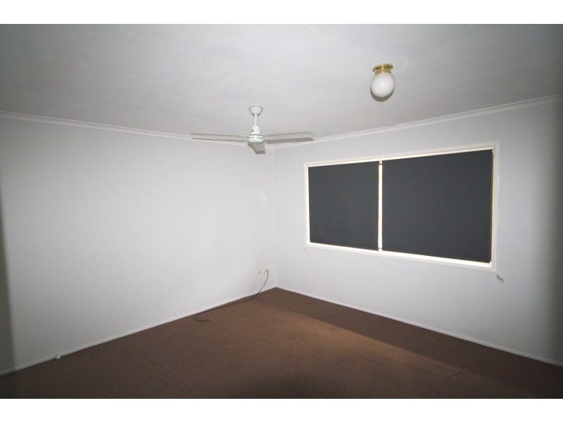 75 Mayes Avenue, Kingston QLD 4114