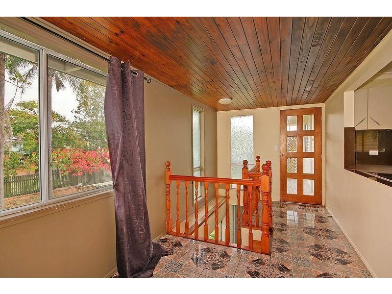 22 Poppy Street, Kingston QLD 4114