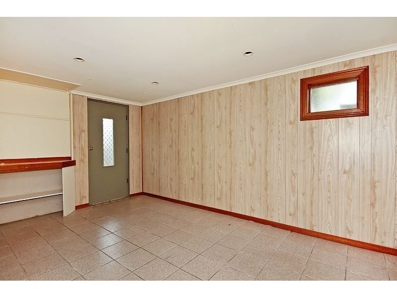 22 Poppy Street, Kingston QLD 4114