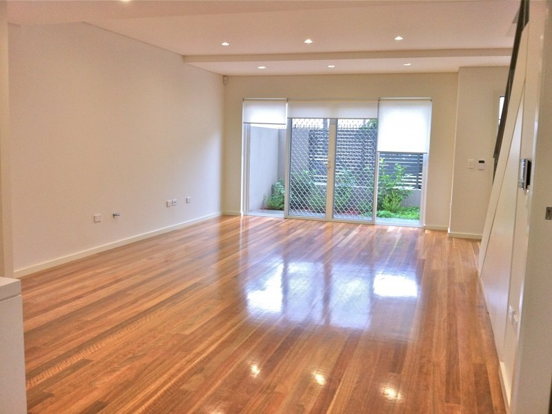 4/27-31 St Peters Street, St Peters NSW 2044