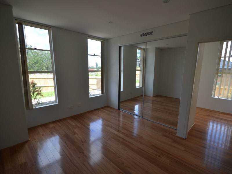 2/321 Kissing Point Road, Ermington NSW 2115