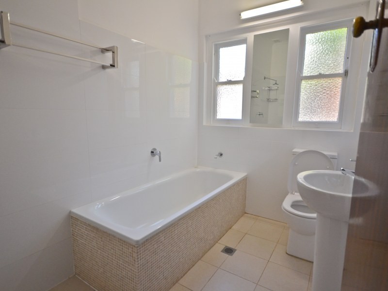 125 Roseville Avenue, Roseville NSW 2069