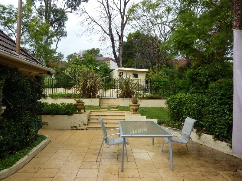 9 Amarna Parade, Roseville NSW 2069