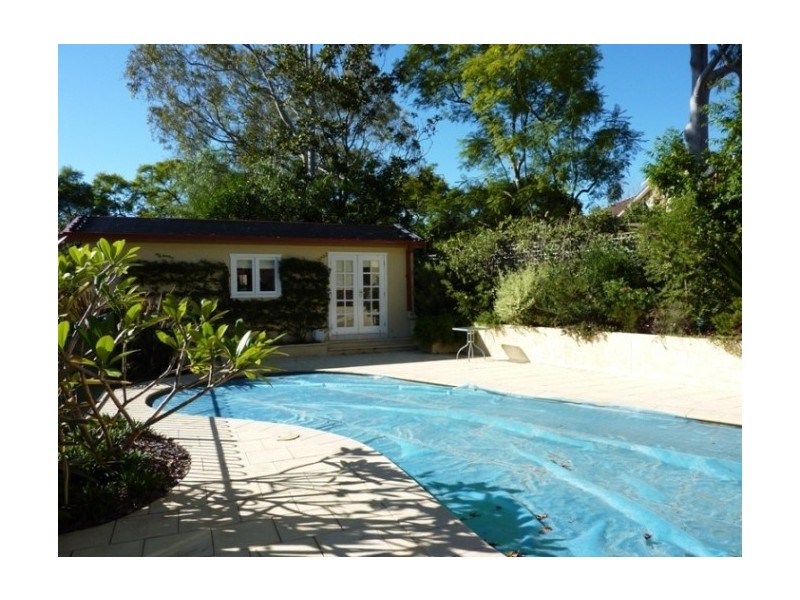 9 Amarna Parade, Roseville NSW 2069