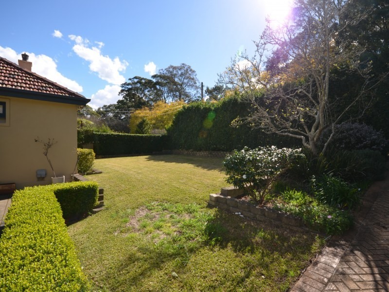 130 Provincial Road, Lindfield NSW 2070