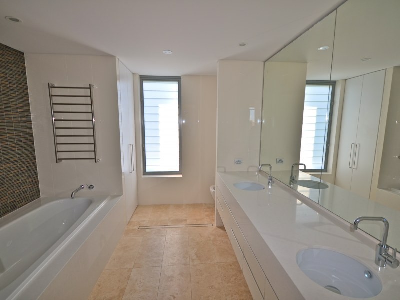 6/5-7 Waverley Crescent, Bondi Junction NSW 2022