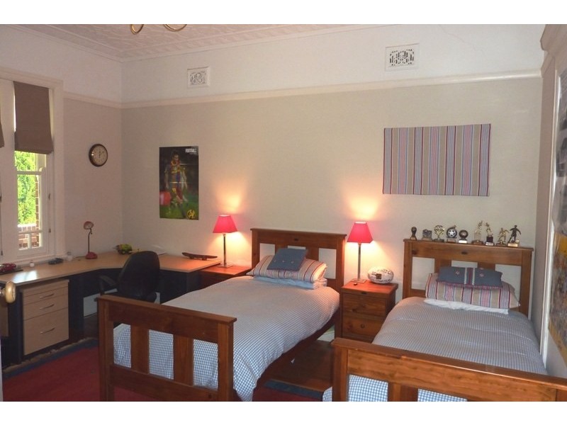 15 Victoria Street, Roseville NSW 2069